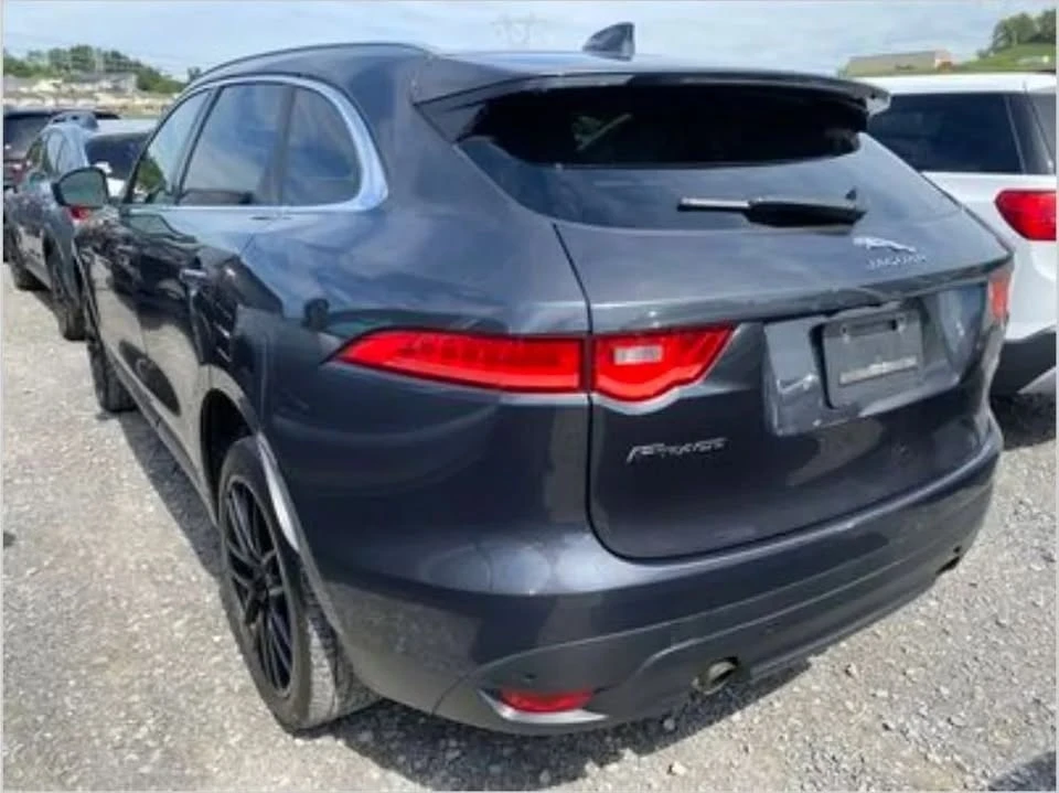 2019 Jaguar F-Pace - Image 7 of 9