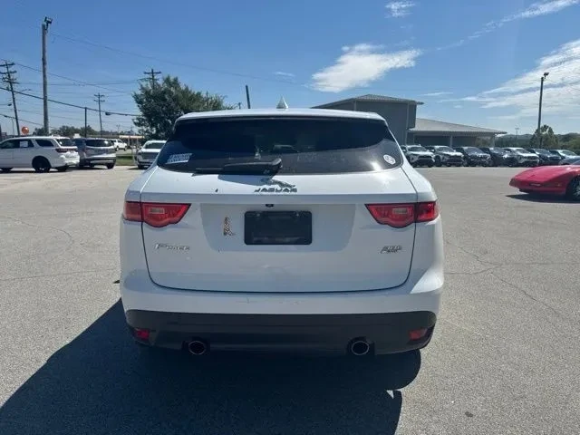 2019 Jaguar F-Pace - Image 2 of 13