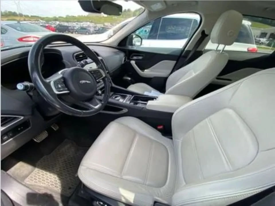 2019 Jaguar F-Pace - Image 8 of 9