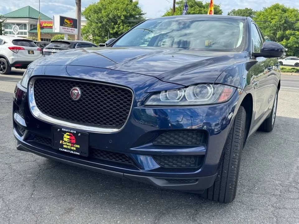 2019 Jaguar F-Pace - Image 3 of 20