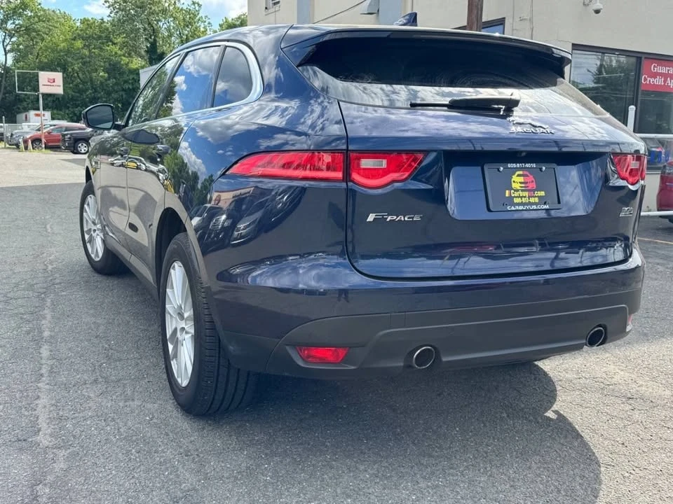 2019 Jaguar F-Pace - Image 7 of 20