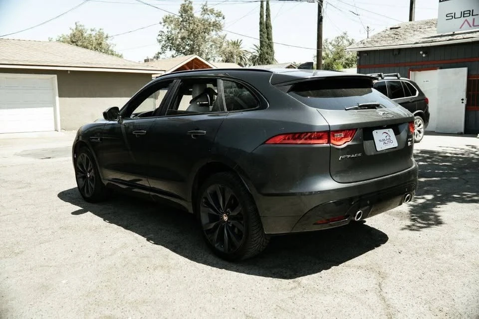2019 Jaguar F-Pace - Image 5 of 20