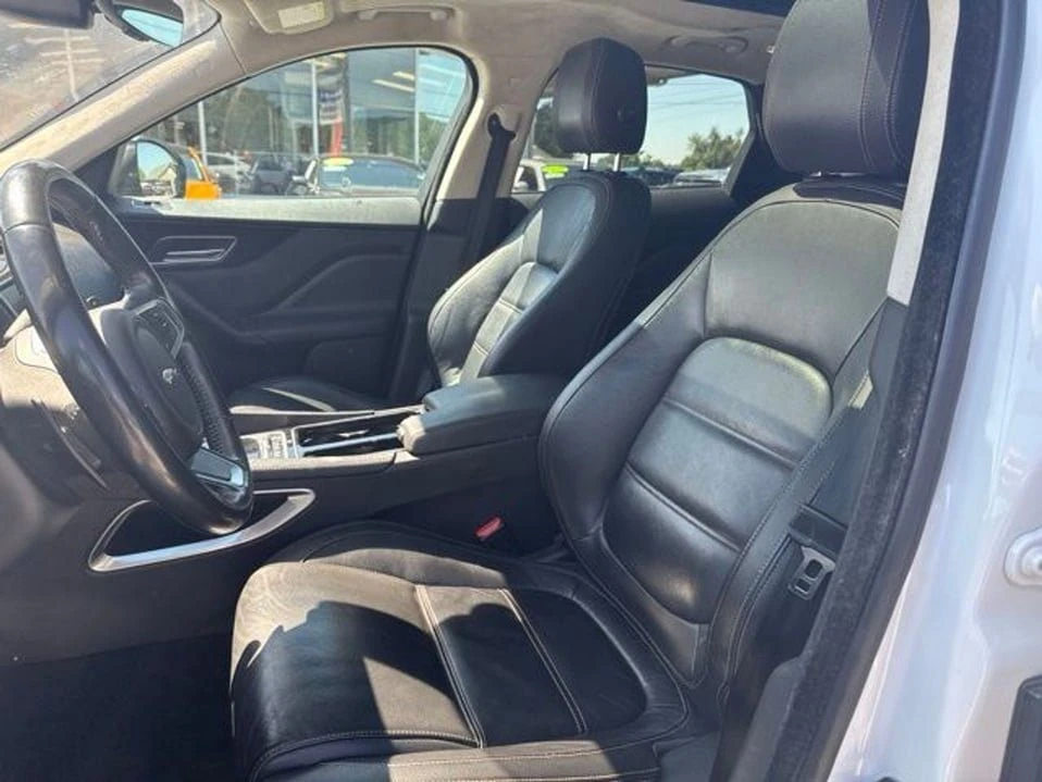 2019 Jaguar F-Pace - Image 6 of 14