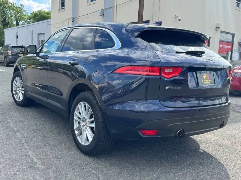 2019 Jaguar F-Pace - Image 8 of 20