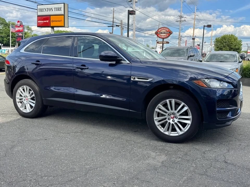 2019 Jaguar F-Pace - Image 14 of 20