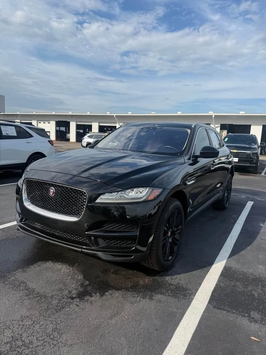 2019 Jaguar F-Pace - Image 3 of 5