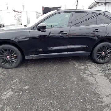 2019 Jaguar F-PACE Prestige