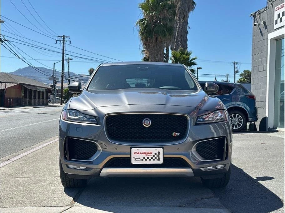 2019 Jaguar F-Pace - Image 2 of 20