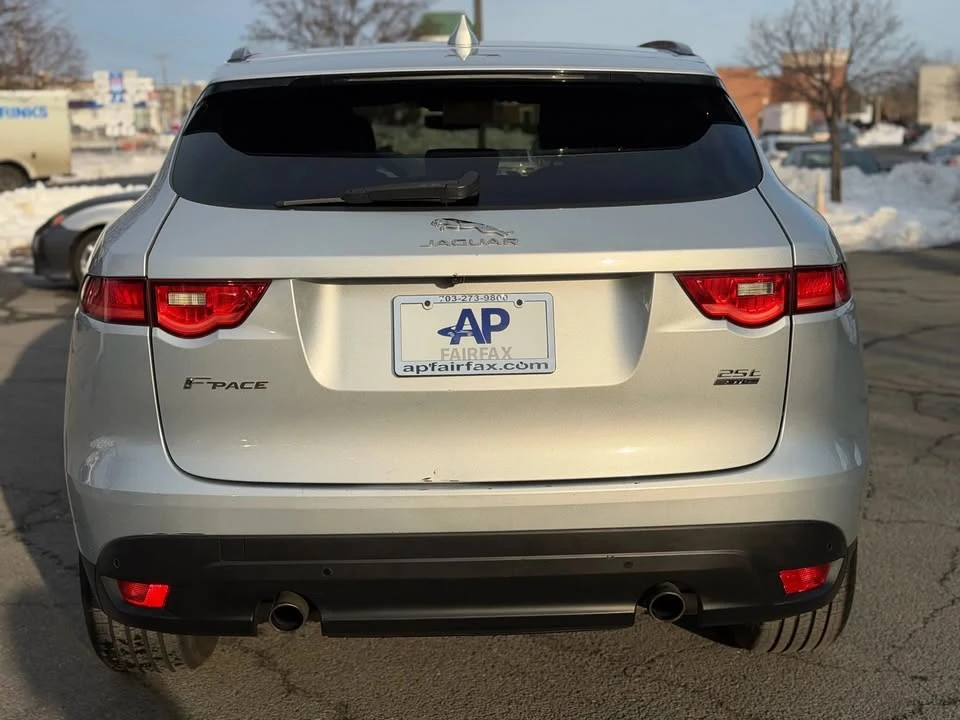 2019 Jaguar F-Pace - Image 6 of 20