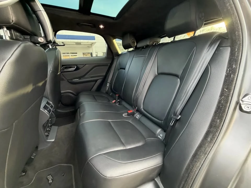 2019 Jaguar F-Pace - Image 18 of 20