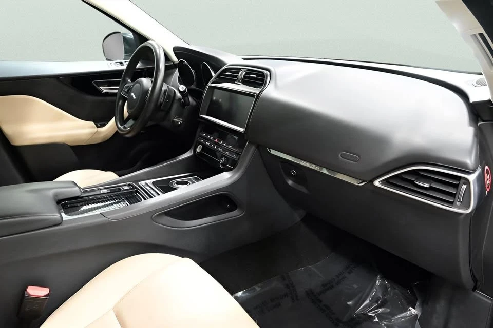2019 Jaguar F-Pace - Image 20 of 20