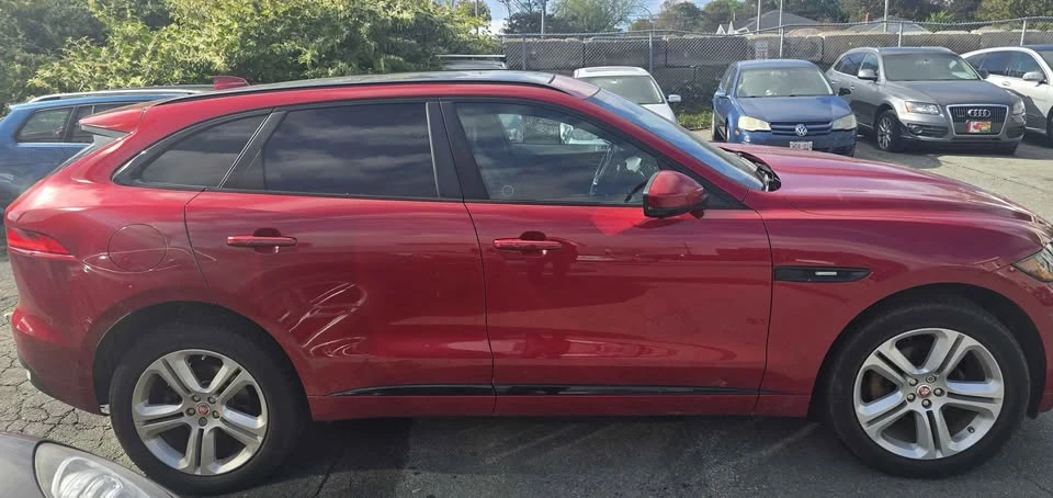 2019 Jaguar F-Pace - Image 5 of 10