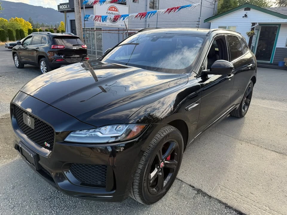 2019 Jaguar F-Pace - Image 7 of 20