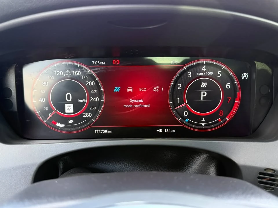 2019 Jaguar F-Pace - Image 16 of 20