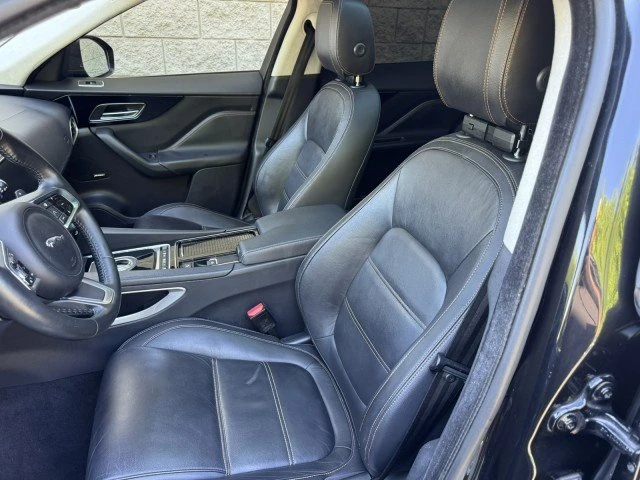 2019 Jaguar F-Pace - Image 7 of 20