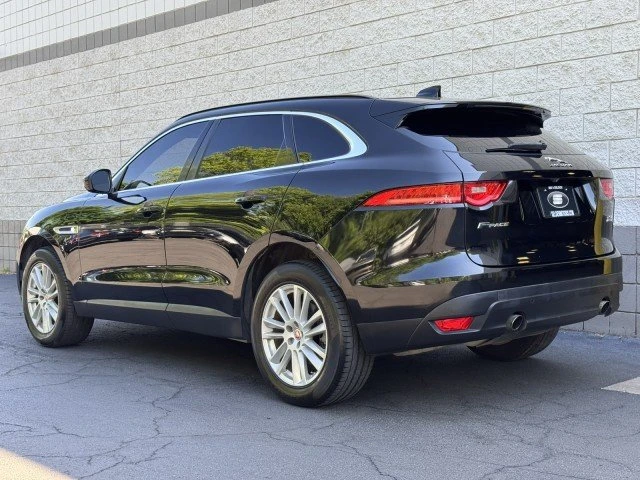 2019 Jaguar F-Pace - Image 14 of 20