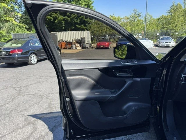 2019 Jaguar F-Pace - Image 19 of 20