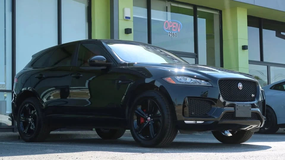 2019 Jaguar F-Pace - Image 6 of 20