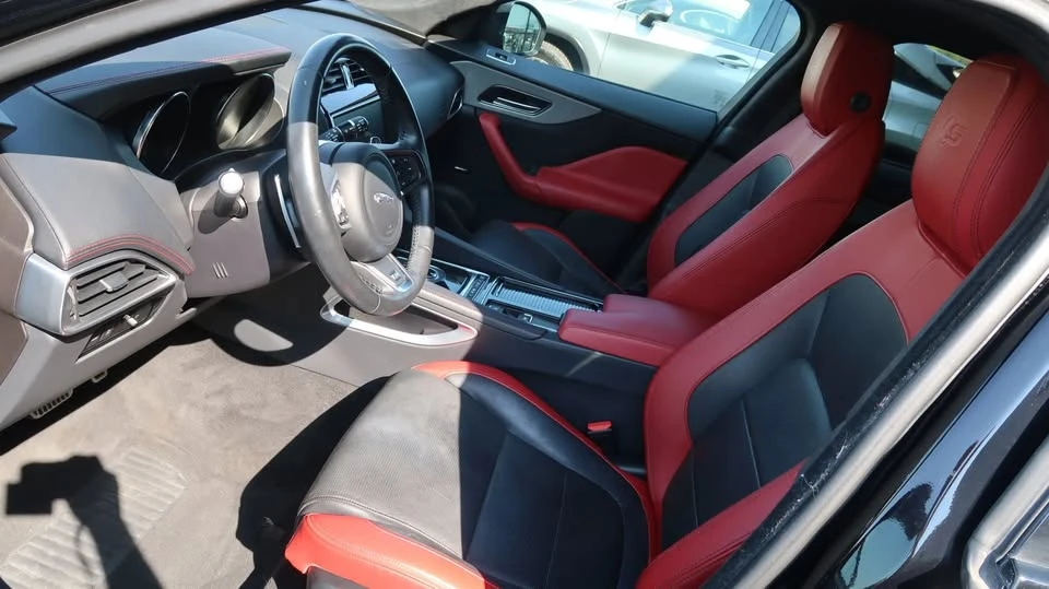 2019 Jaguar F-Pace - Image 16 of 20