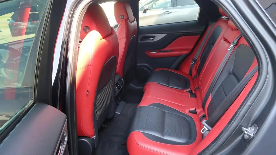 2019 Jaguar F-Pace - Image 19 of 20