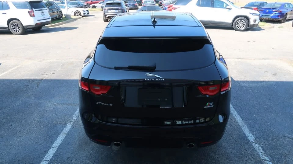 2019 Jaguar F-Pace - Image 10 of 20