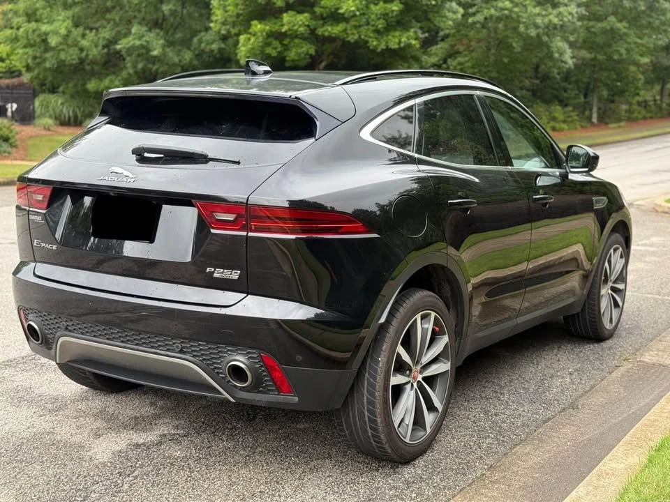 2019 Jaguar F-Pace - Image 7 of 19