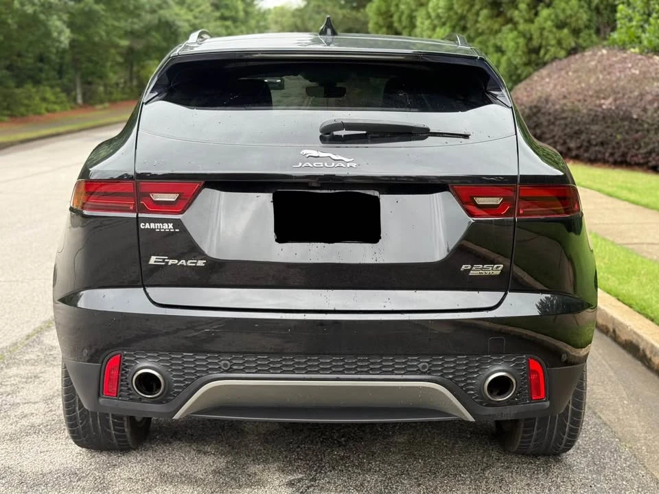 2019 Jaguar F-Pace - Image 8 of 19