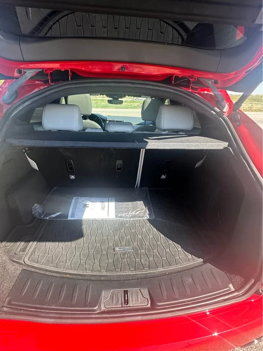 2019 Jaguar F-Pace - Image 11 of 11