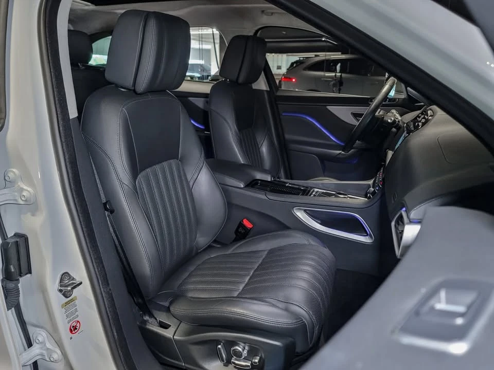 2019 Jaguar F-Pace - Image 20 of 20