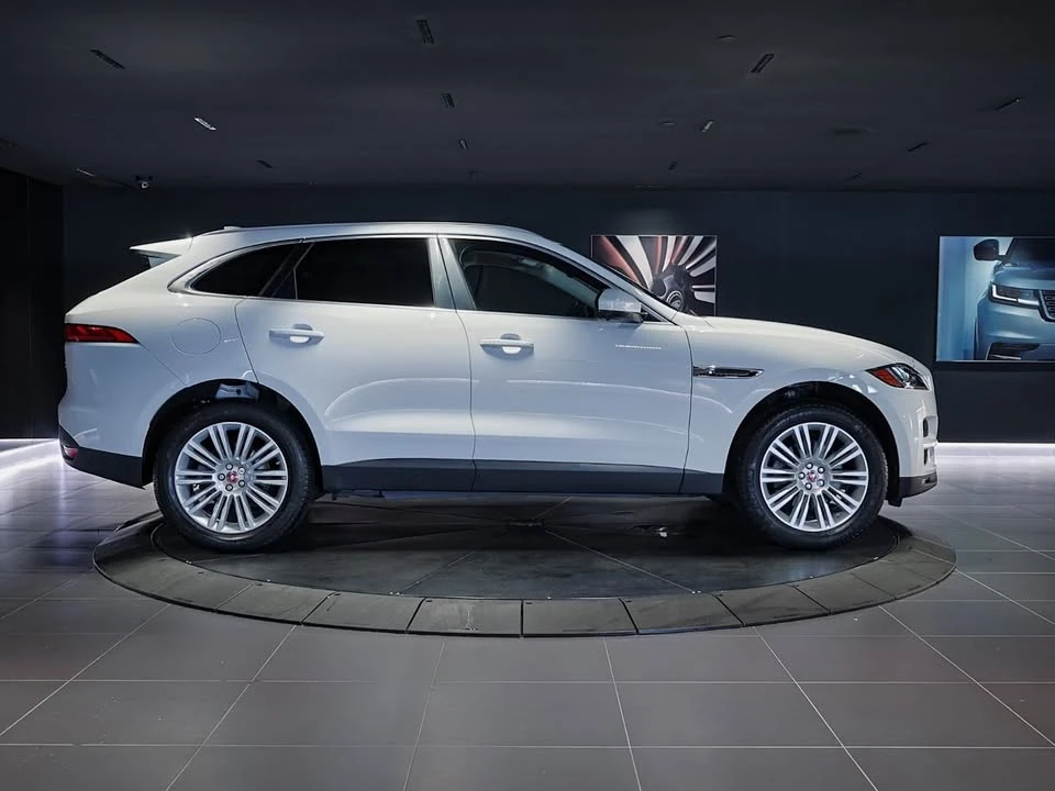 2019 Jaguar F-Pace - Image 4 of 20