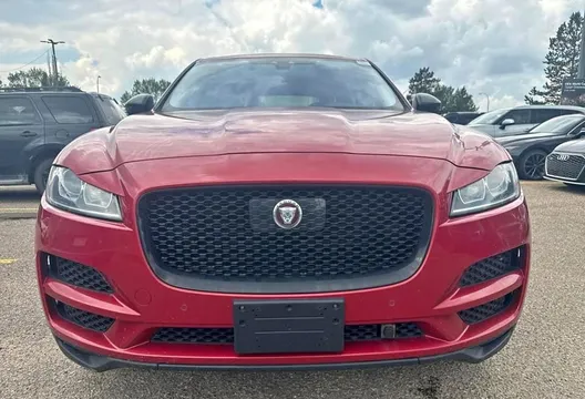 2019 Jaguar F-PACE Premium