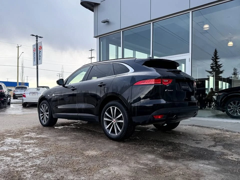 2019 Jaguar F-Pace - Image 3 of 13