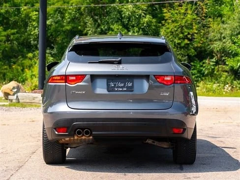 2019 Jaguar F-Pace - Image 5 of 16