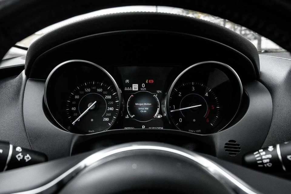 2019 Jaguar F-Pace - Image 12 of 19