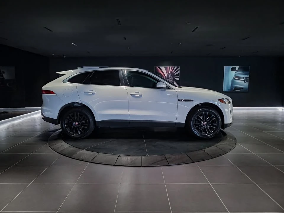 2019 Jaguar F-Pace - Image 3 of 19