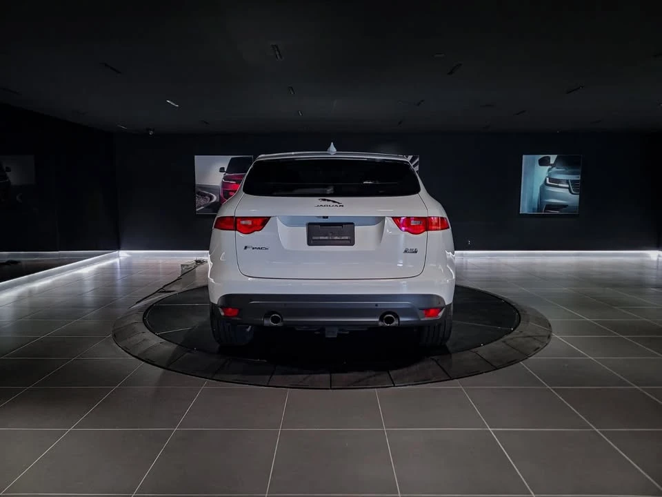 2019 Jaguar F-Pace - Image 5 of 19