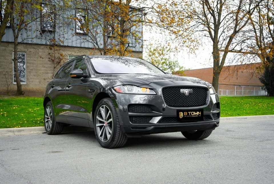 2019 Jaguar F-Pace - Image 2 of 19