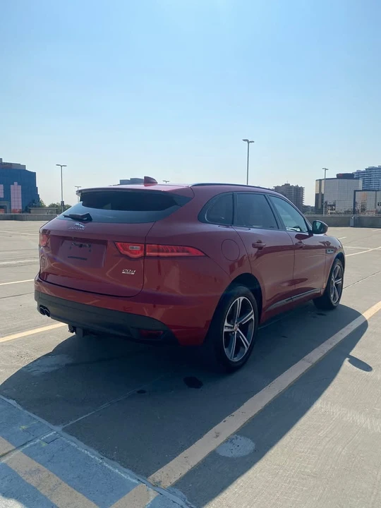 2019 Jaguar F-Pace - Image 6 of 19