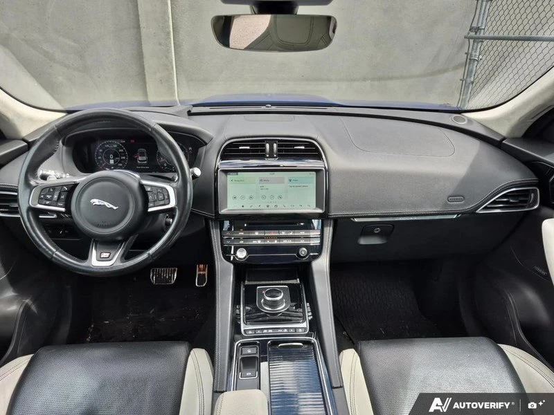 2019 Jaguar F-Pace - Image 19 of 20