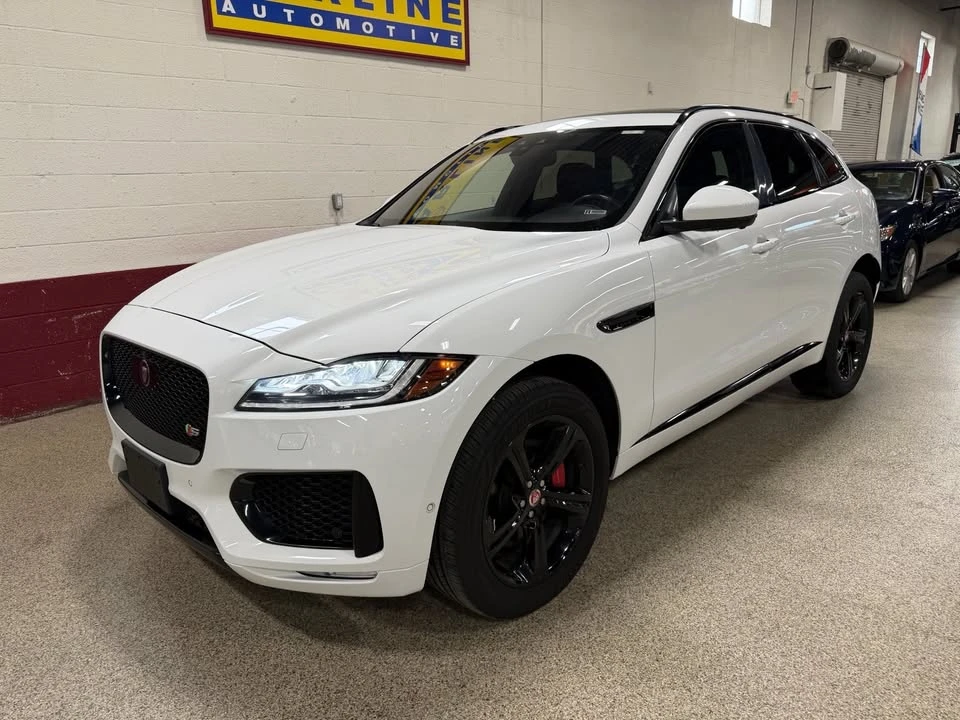 2019 Jaguar F-Pace - Image 2 of 20