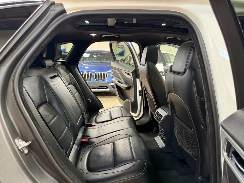 2019 Jaguar F-Pace - Image 13 of 20