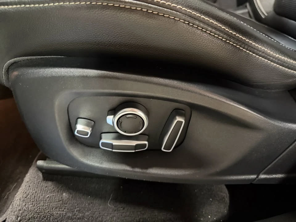2019 Jaguar F-Pace - Image 19 of 20