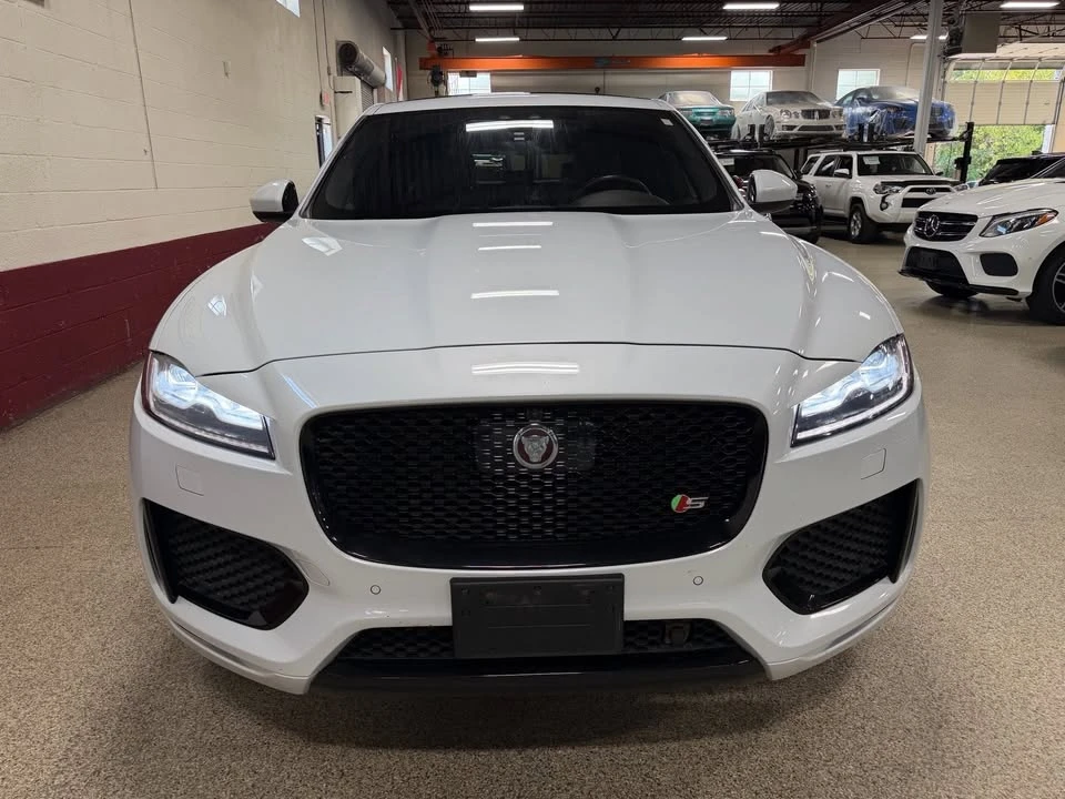 2019 Jaguar F-Pace SVR - Image 8 of 20