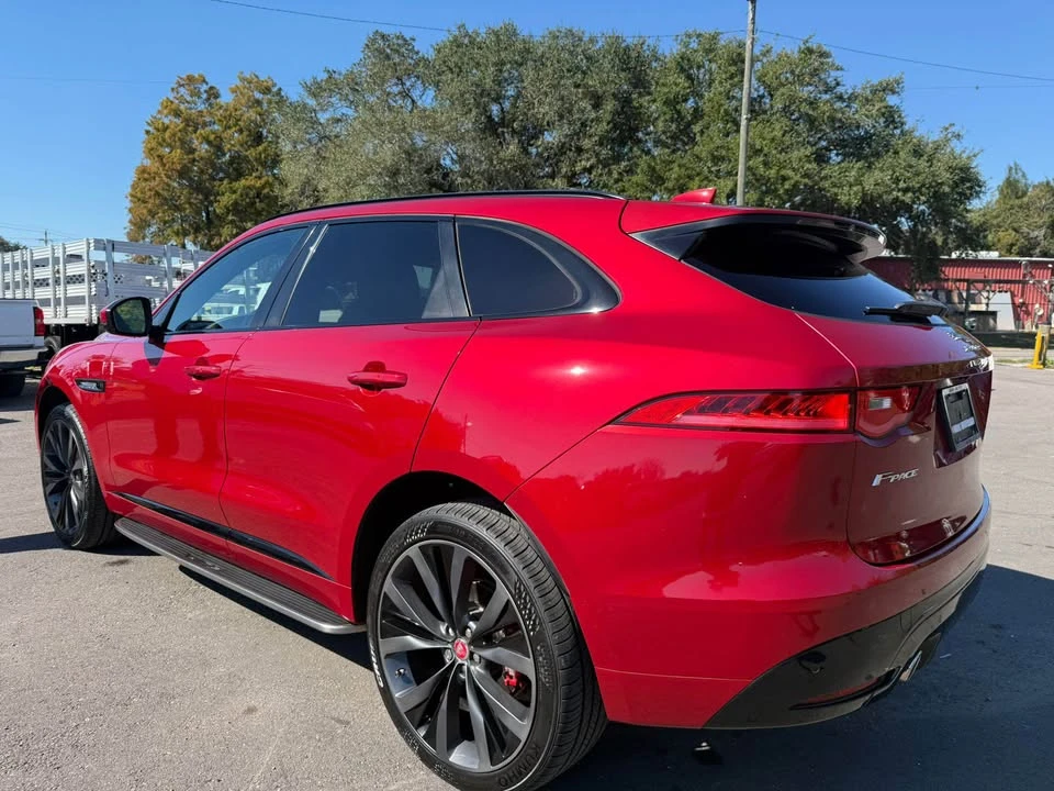 2019 Jaguar F-Pace SVR - Image 7 of 16