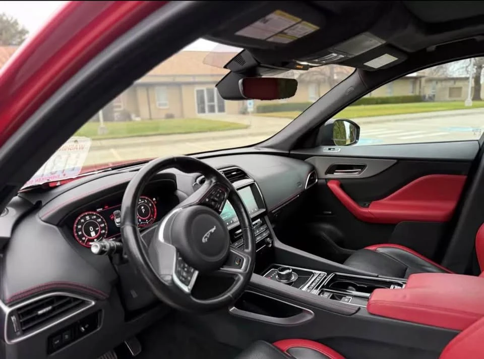 2019 Jaguar F-Pace SVR - Image 12 of 18