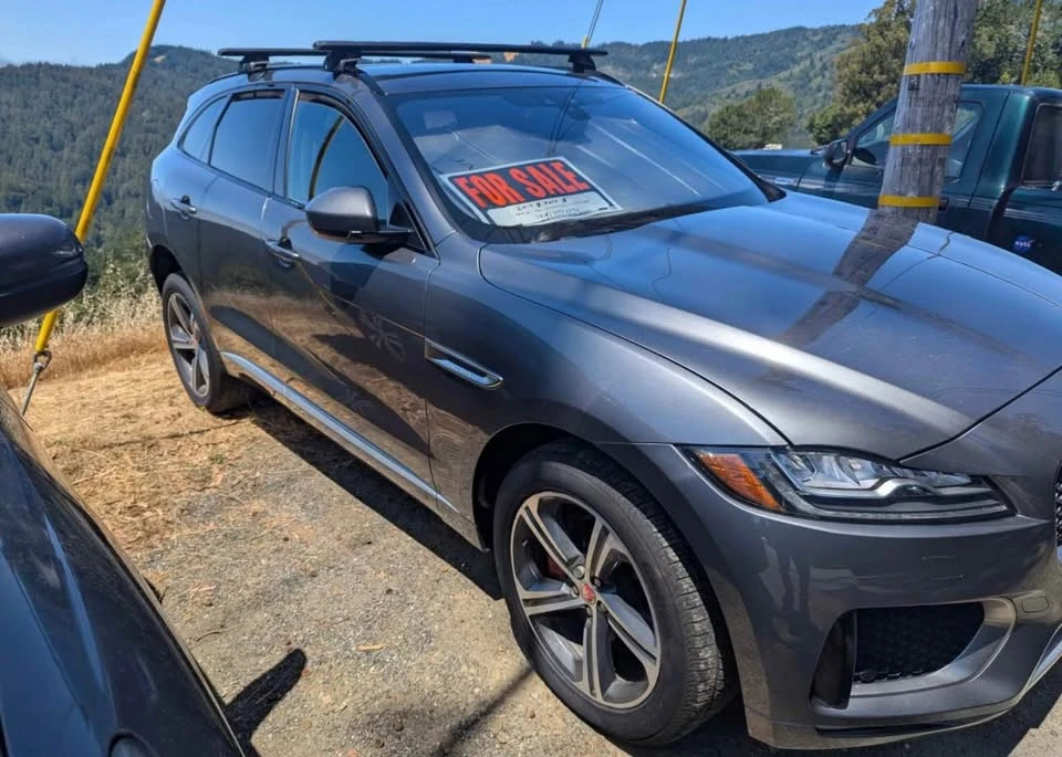 2019 Jaguar F-Pace - Image 4 of 9