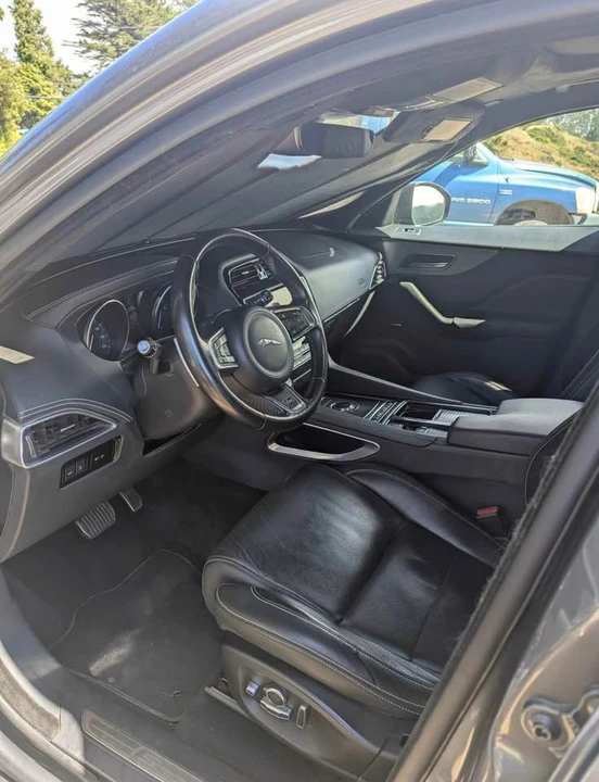 2019 Jaguar F-Pace - Image 3 of 9