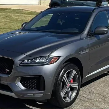2019 Jaguar F-PACE S Sport Utility 4D