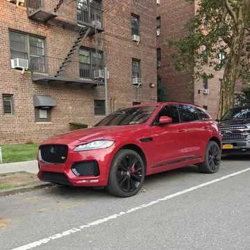 2019 Jaguar F-PACE S Sport Utility 4D