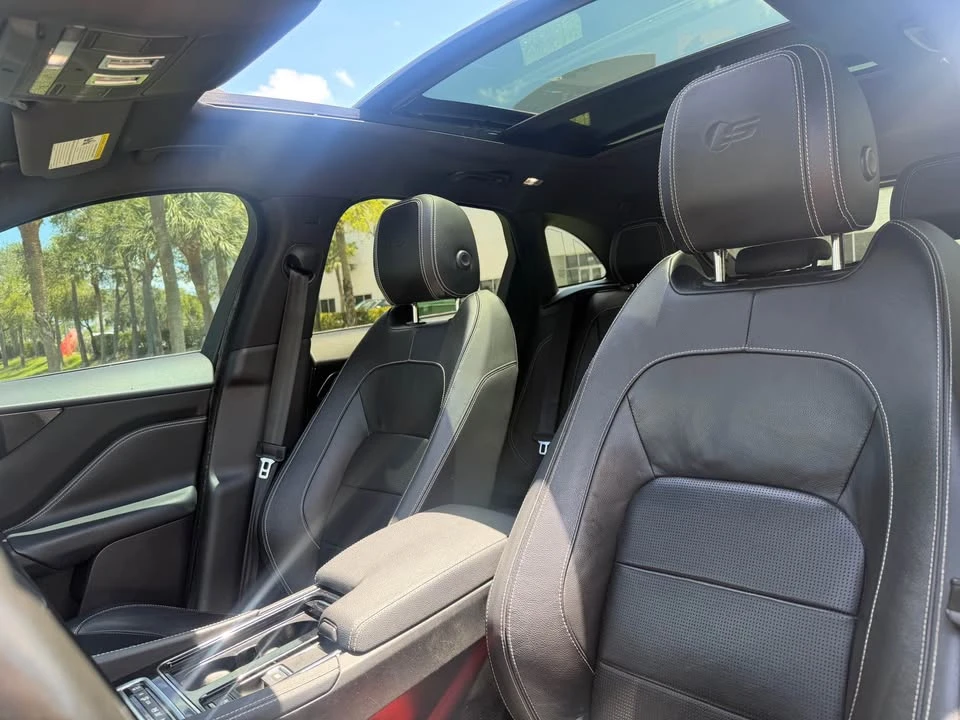 2019 Jaguar F-Pace SVR - Image 7 of 7